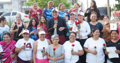 En Altamira, reconoce Armando a las mamás en su día